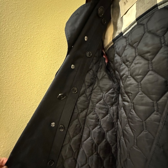 Burberry Trench Coat - Picture 7 of 7
